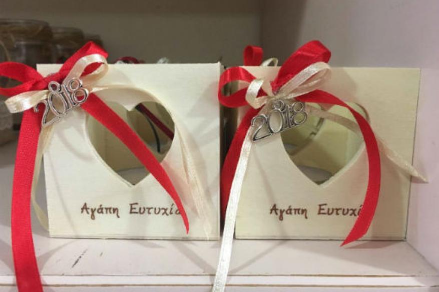 Προετοιμασία για τη Χριστουγεννιάτικη Αγορά