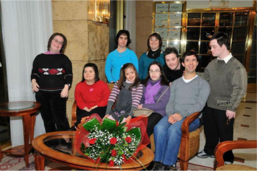 Φωτογράφηση με τον Μίκη Θεοδωράκη 