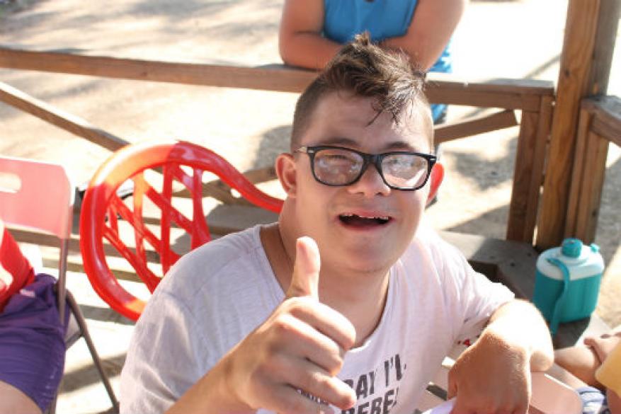 Κατασκήνωση στη Νέα Πέραμο