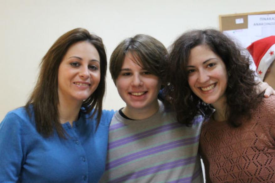 Στολισμός χριστουγεννιάτικου δέντρου