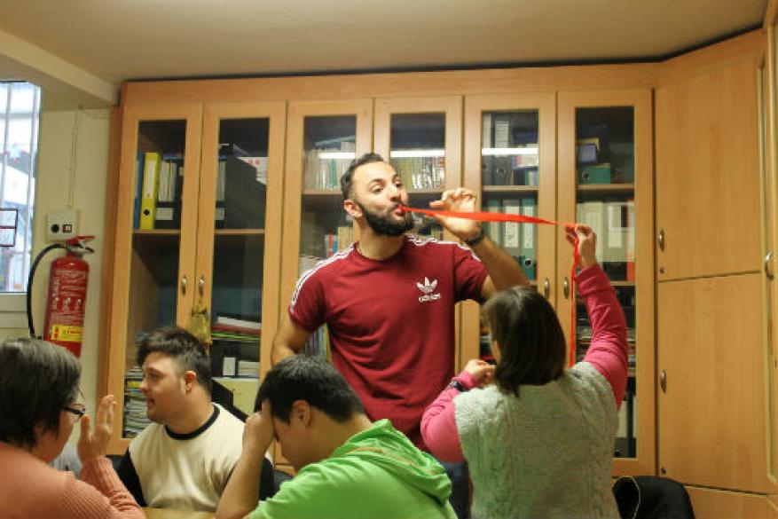 Επίσκεψη του ταχυδακτυλουργού Δημήτρη Λιοτατή