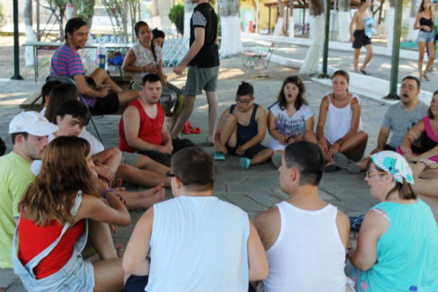 Κατασκήνωση στη Νέα Πέραμο