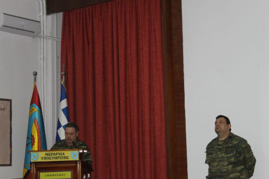 Επίσκεψη στο στρατόπεδο Νταλίπη