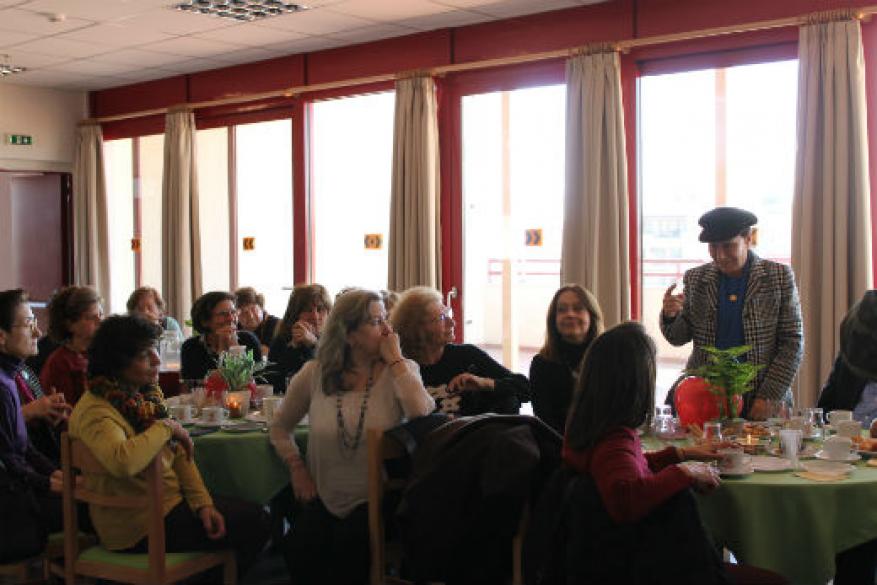 Ανοιχτή πρόσκληση γνωριμίας με ανθρώπους της γειτονιάς