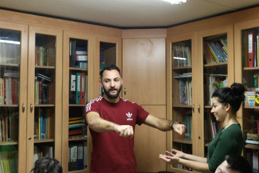 Επίσκεψη του ταχυδακτυλουργού Δημήτρη Λιοτατή