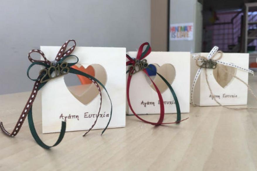 Προετοιμασία για τη Χριστουγεννιάτικη Αγορά