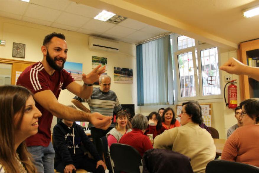 Επίσκεψη του ταχυδακτυλουργού Δημήτρη Λιοτατή