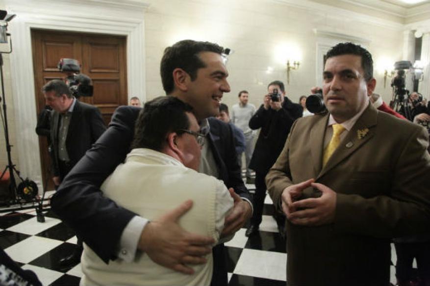  Κάλαντα στον Πρωθυπουργό και τον Πρόεδρο της Δημοκρατίας