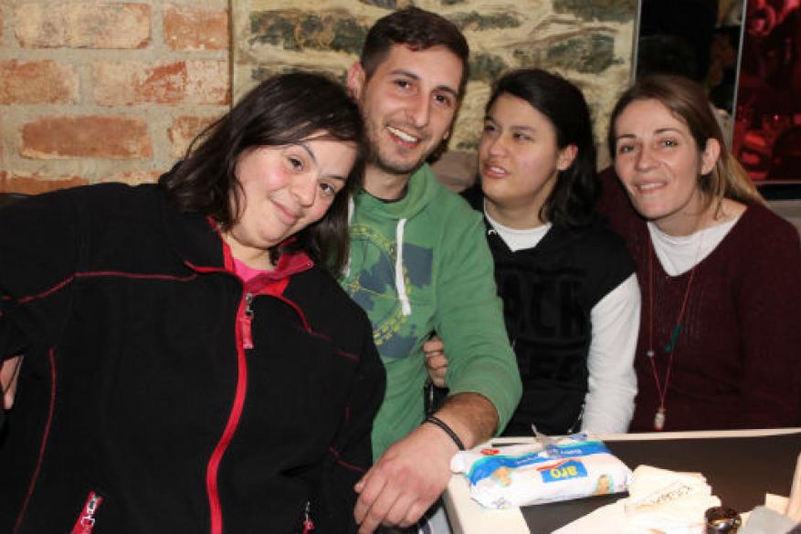 Βόλτα στην παραλία Βόλτα στην παραλία