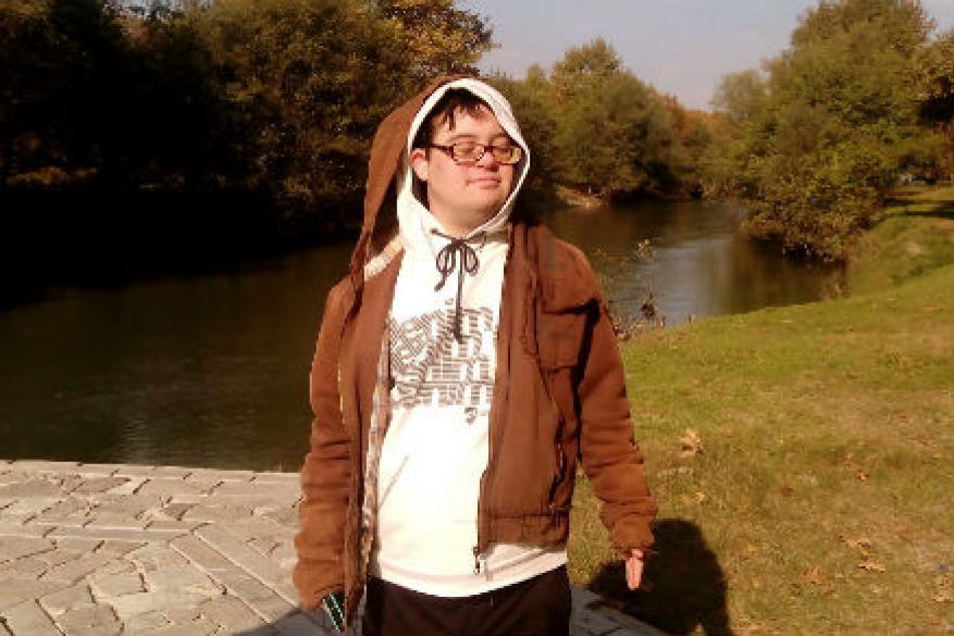 Συμμετέχω Ισότιμα