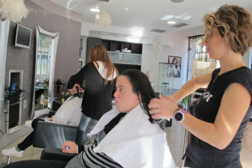Επίσκεψη στο κομμωτήριο