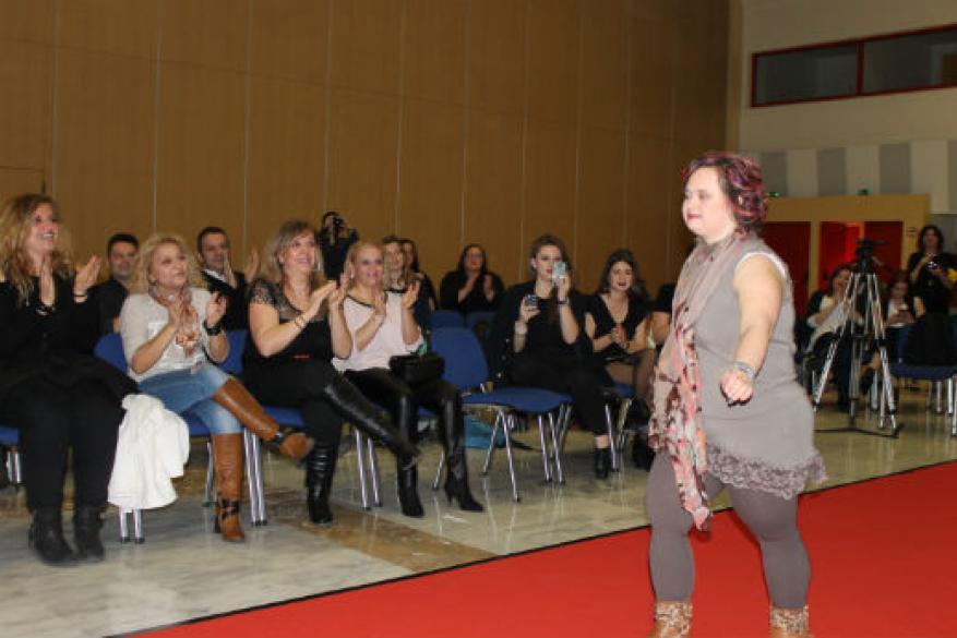 Επίδειξη Μόδας στο Βελλιδειο Επίδειξη Μόδας στο Βελλιδειο