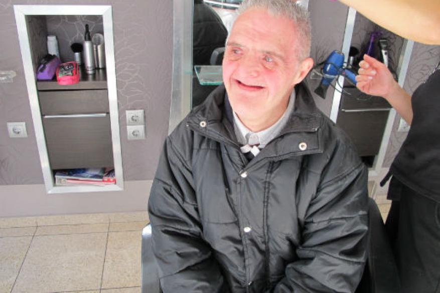 Επίσκεψη στο κομμωτήριο