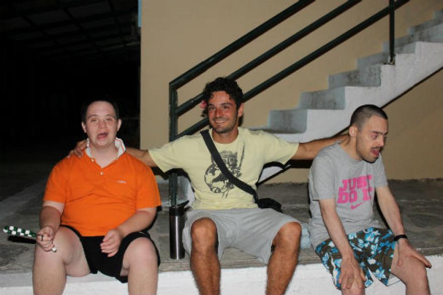 Κατασκήνωση στη Νέα Πέραμο