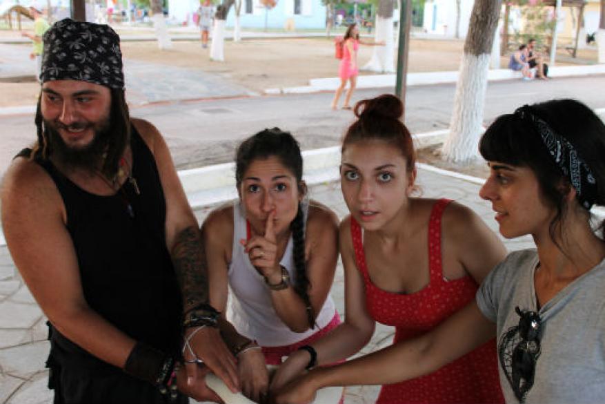 Κατασκήνωση στη Νέα Πέραμο