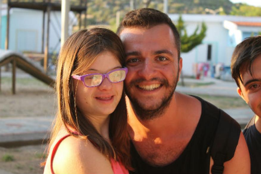 Κατασκήνωση στη Νέα Πέραμο