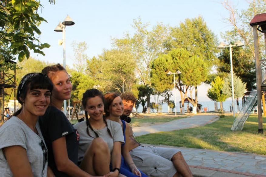 Κατασκήνωση στη Νέα Πέραμο