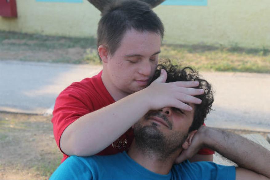 Κατασκήνωση στη Νέα Πέραμο