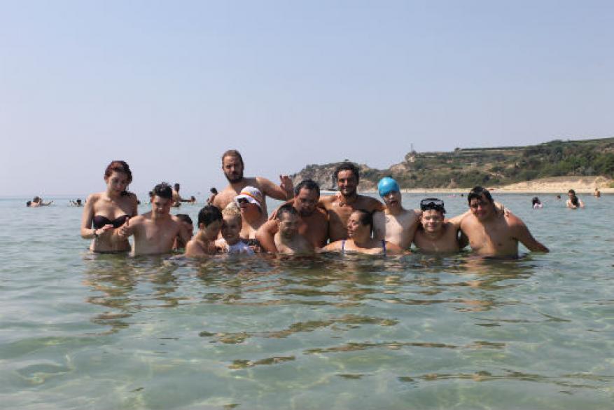 Κατασκήνωση στη Νέα Πέραμο