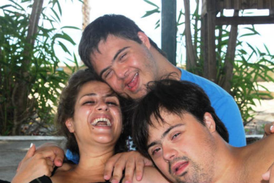 Κατασκήνωση στη Νέα Πέραμο