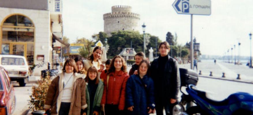 Έξοδοι με τα μέλη του πρωινού Έξοδοι με τα μέλη του πρωινού