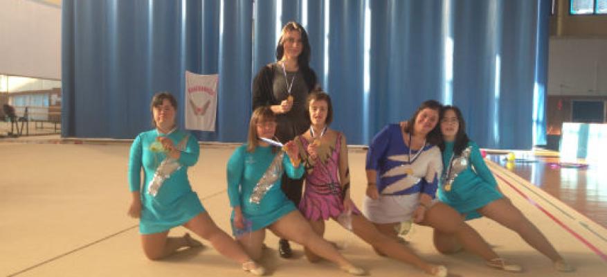 Χριστουγεννιάτικη γιορτή του ΑΓΕ ΑΝΑΓΕΝΝΗΣΗ Χριστουγεννιάτικη γιορτή του ΑΓΕ ΑΝΑΓΕΝΝΗΣΗ