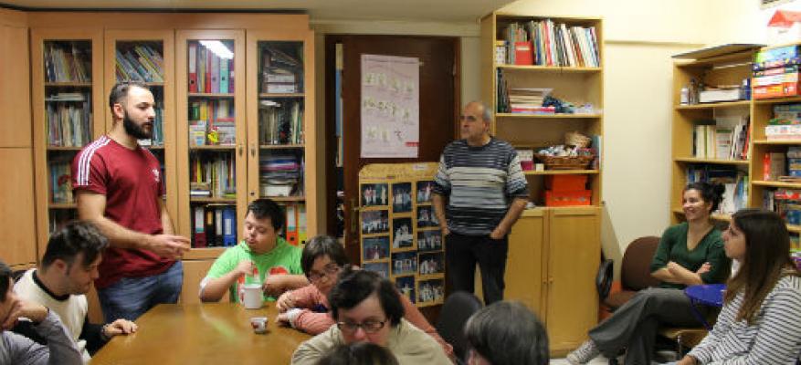 Επίσκεψη του ταχυδακτυλουργού Δημήτρη Λιοτατή