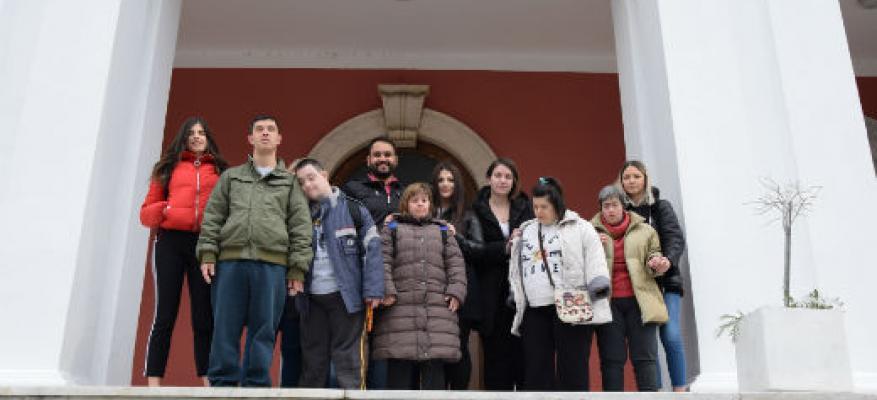 Νεανικές Δράσεις